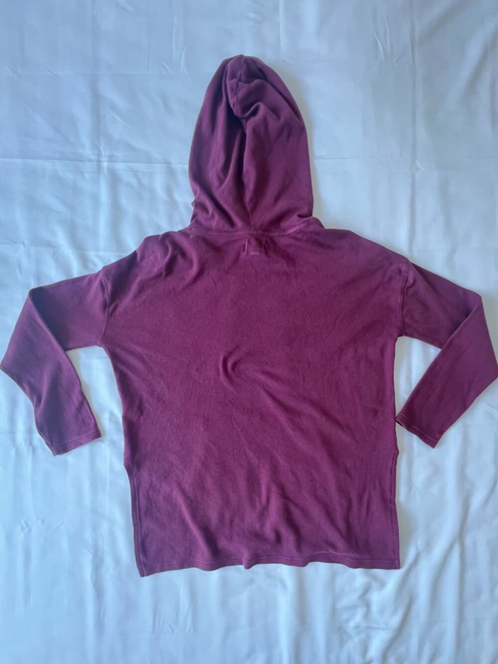 Pact Organic Cotton Airplane Easy Side Slit Pullover Burgundy Hoodie Size Small - Picture 6 of 13
